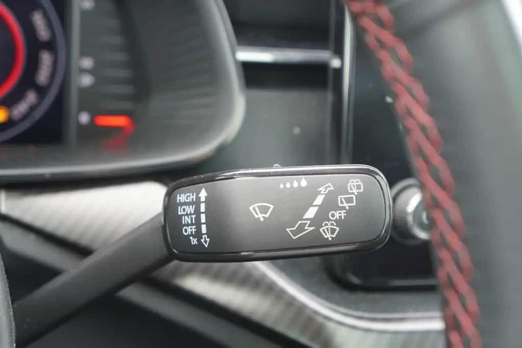 Skoda Kamiq 1.5 TSI Monte Carlo LED ACC SmartLink AHK 08/2020-photo-22