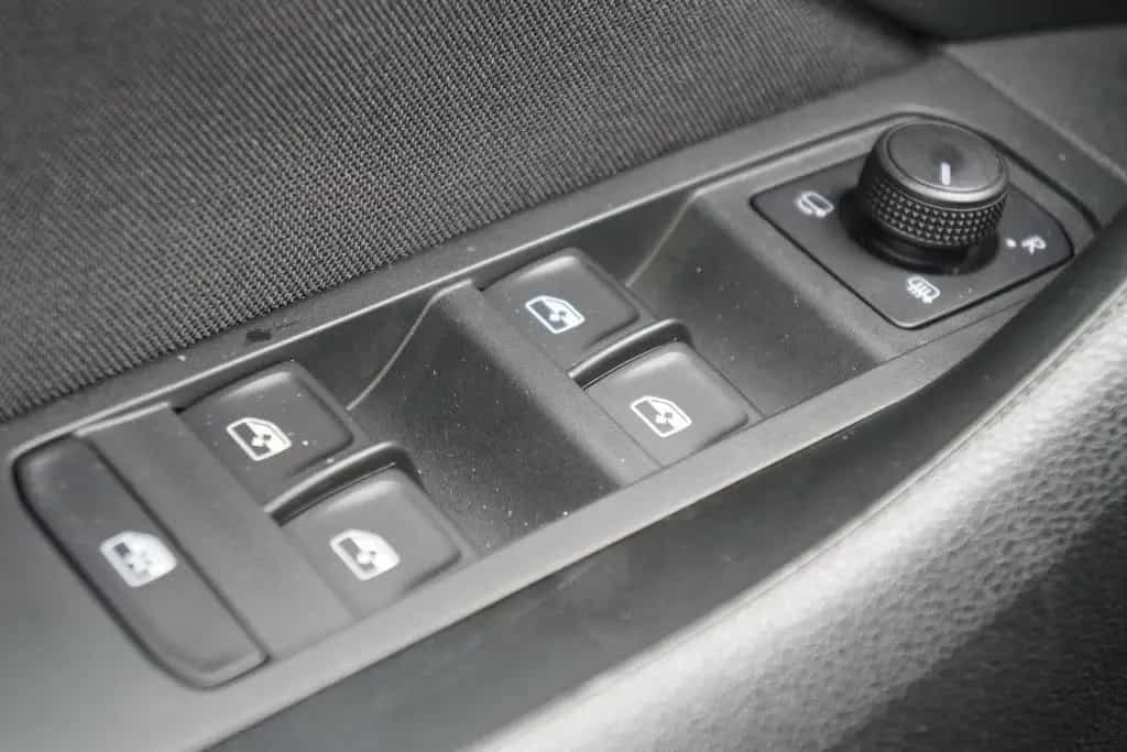 Skoda Kamiq 1.5 TSI Monte Carlo LED ACC SmartLink AHK 08/2020-photo-26