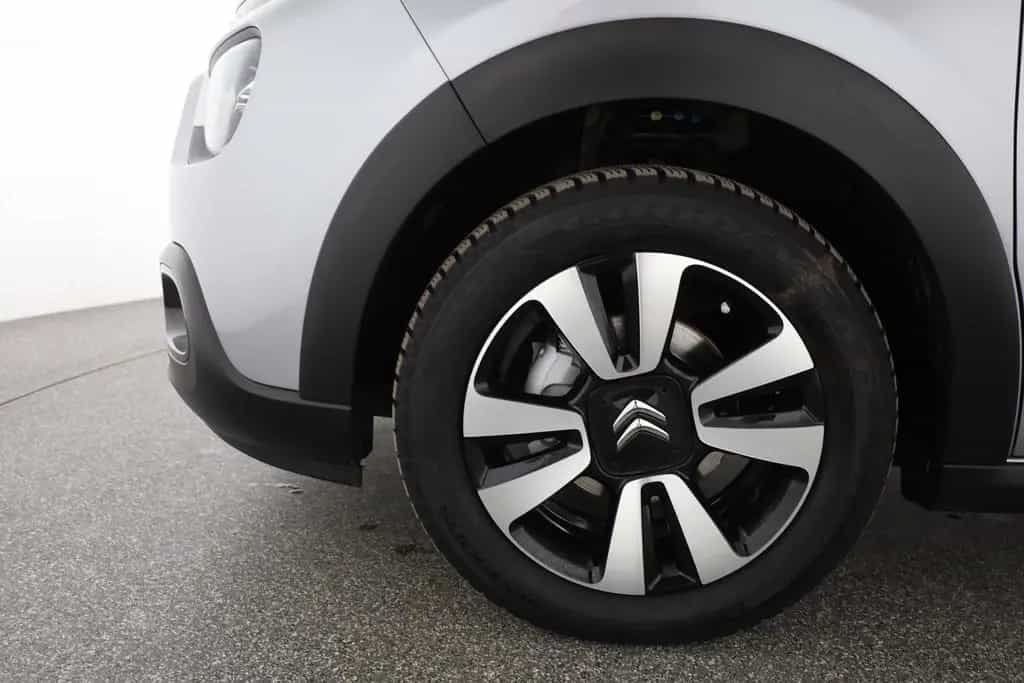Citroën C3 1.2 PureTech 110 LED Navi Tempomat Kamera DAB 04/2024-photo-25