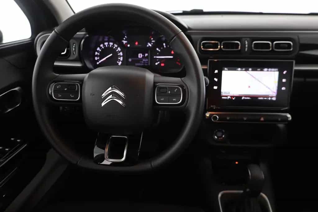 Citroën C3 1.2 PureTech 110 LED Navi Tempomat Kamera DAB 04/2024-photo-8