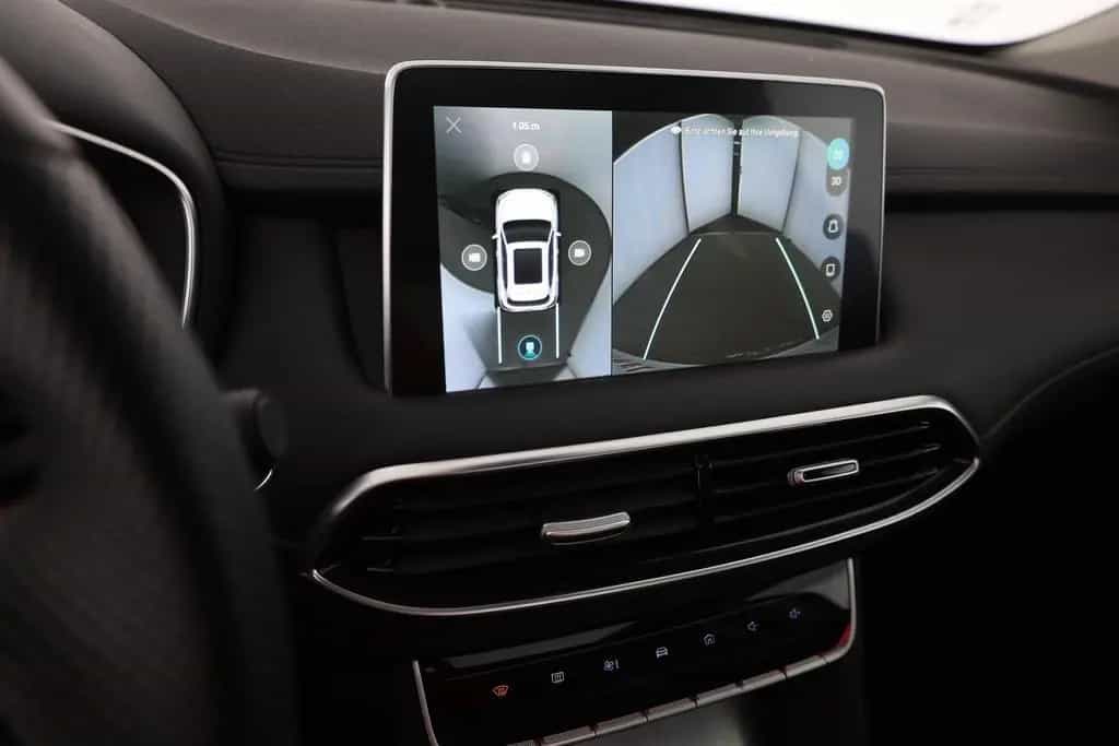 MG HS 1.5 T-GDI Luxury Aut. LED ACC Navi 360° Pano 02/2024-photo-26
