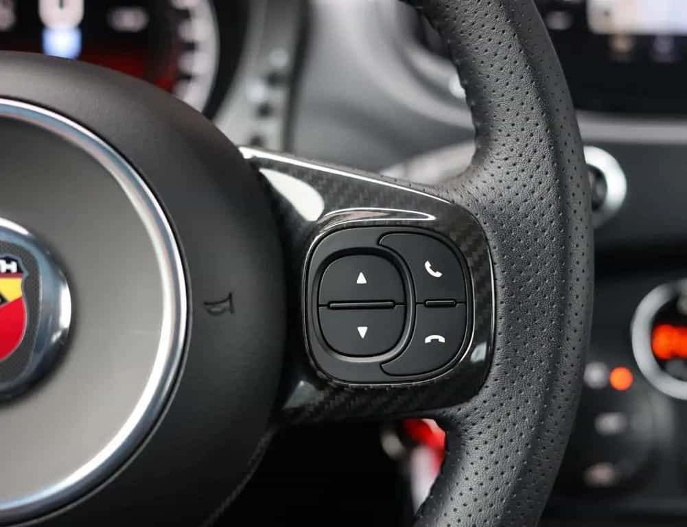 Abarth 695 Competizione | Beats - Brembo - Sabelt seat 02/2024-photo-34