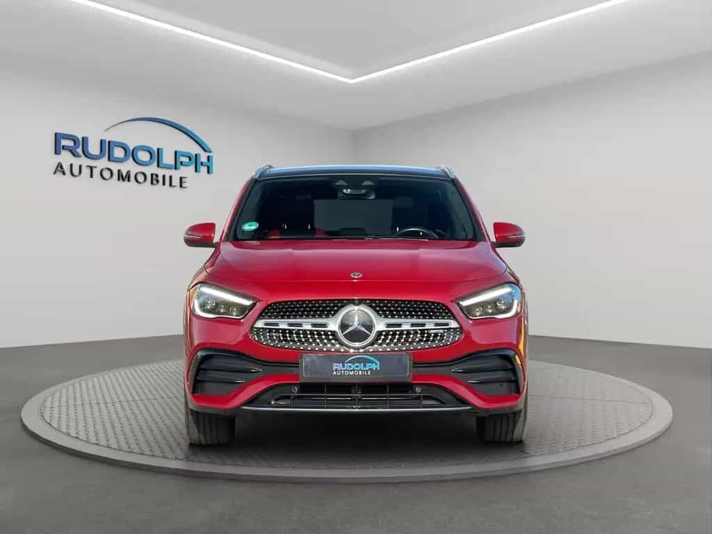 Mercedes-Benz GLA-Class 200 AMG AUTOM. PANORA MASSAGE LEDER GARANTIE 01/2021-photo-1