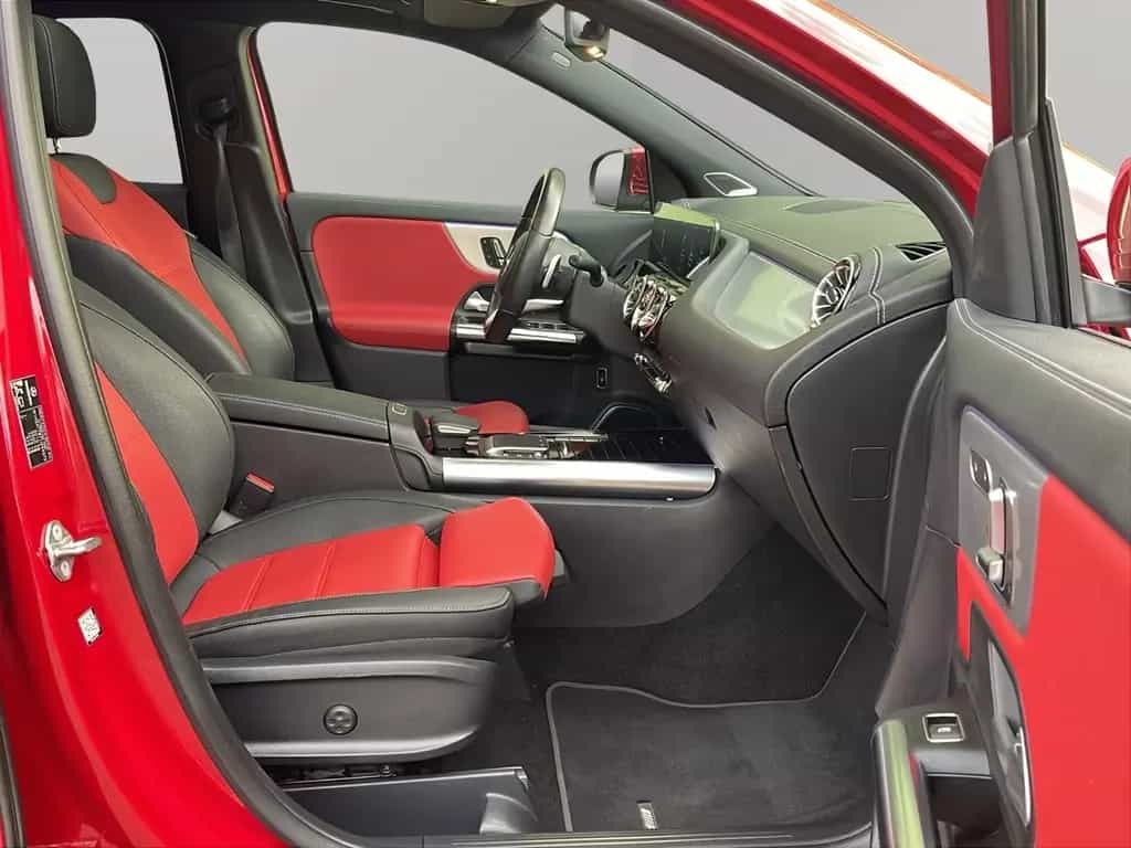 Mercedes-Benz GLA-Class 200 AMG AUTOM. PANORA MASSAGE LEDER GARANTIE 01/2021-photo-17