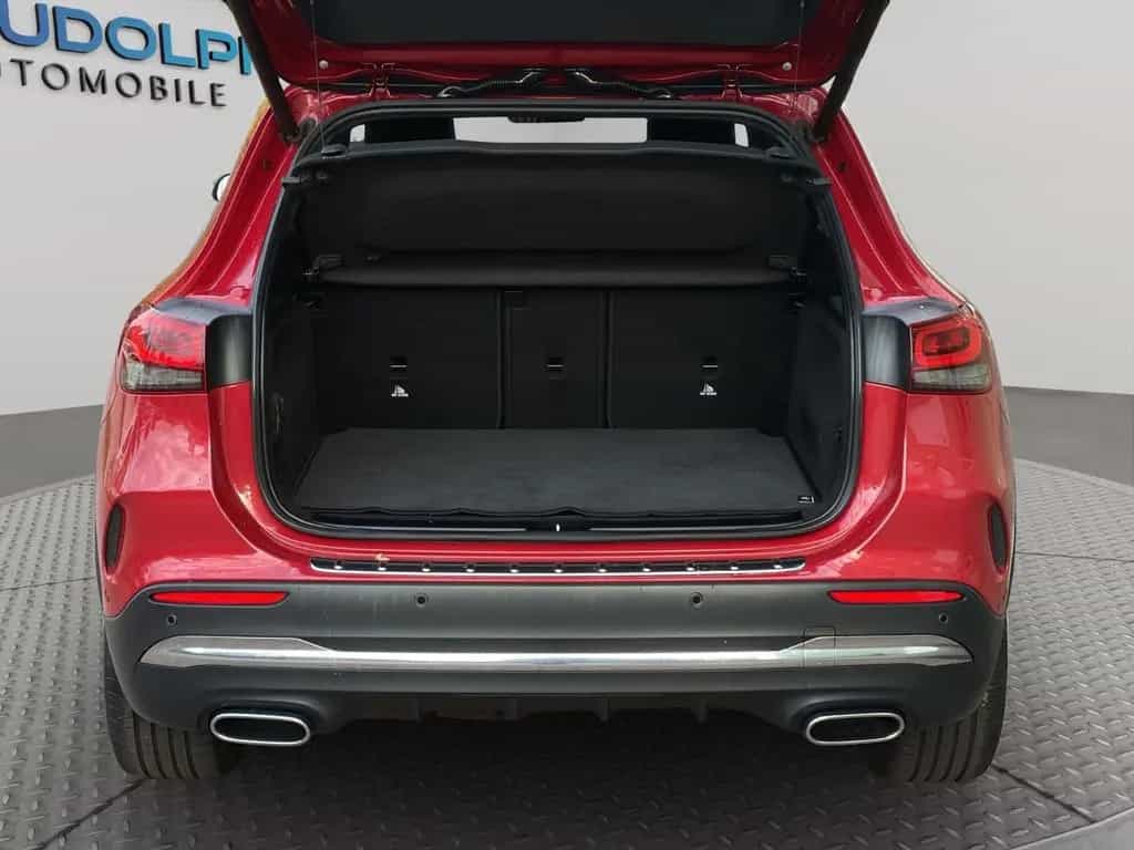Mercedes-Benz GLA-Class 200 AMG AUTOM. PANORA MASSAGE LEDER GARANTIE 01/2021-photo-23