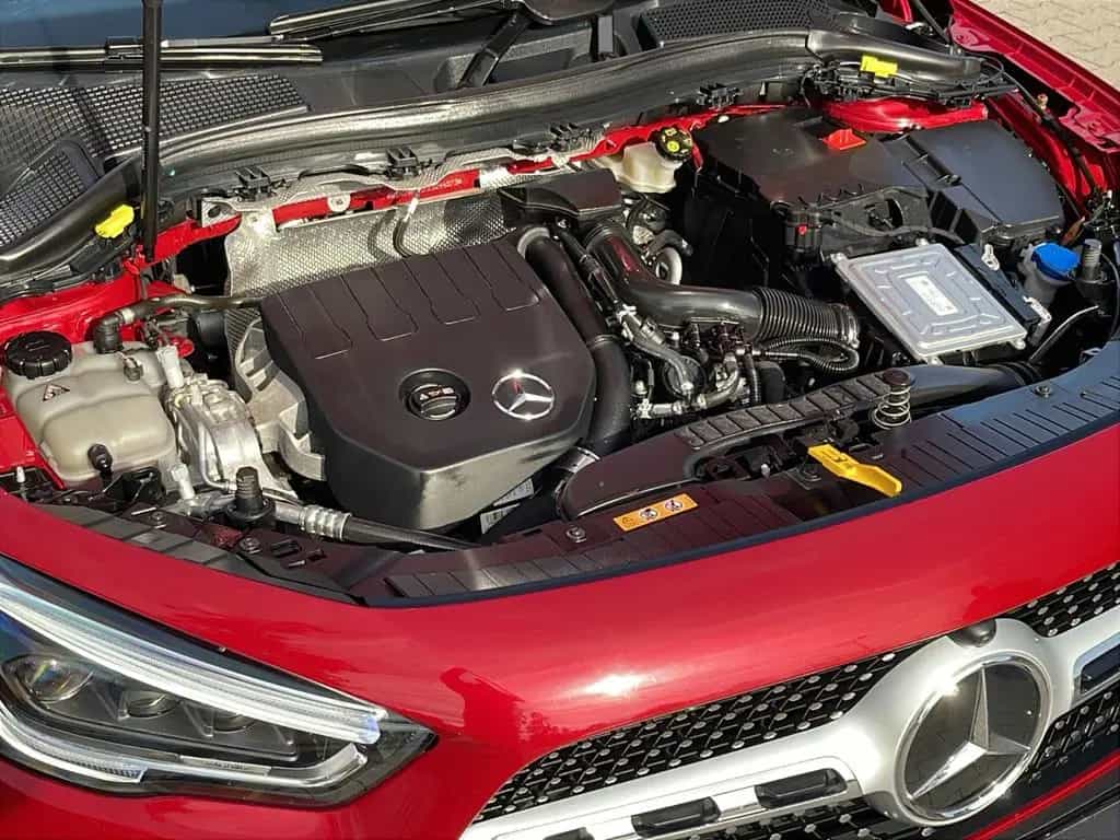 Mercedes-Benz GLA-Class 200 AMG AUTOM. PANORA MASSAGE LEDER GARANTIE 01/2021-photo-28