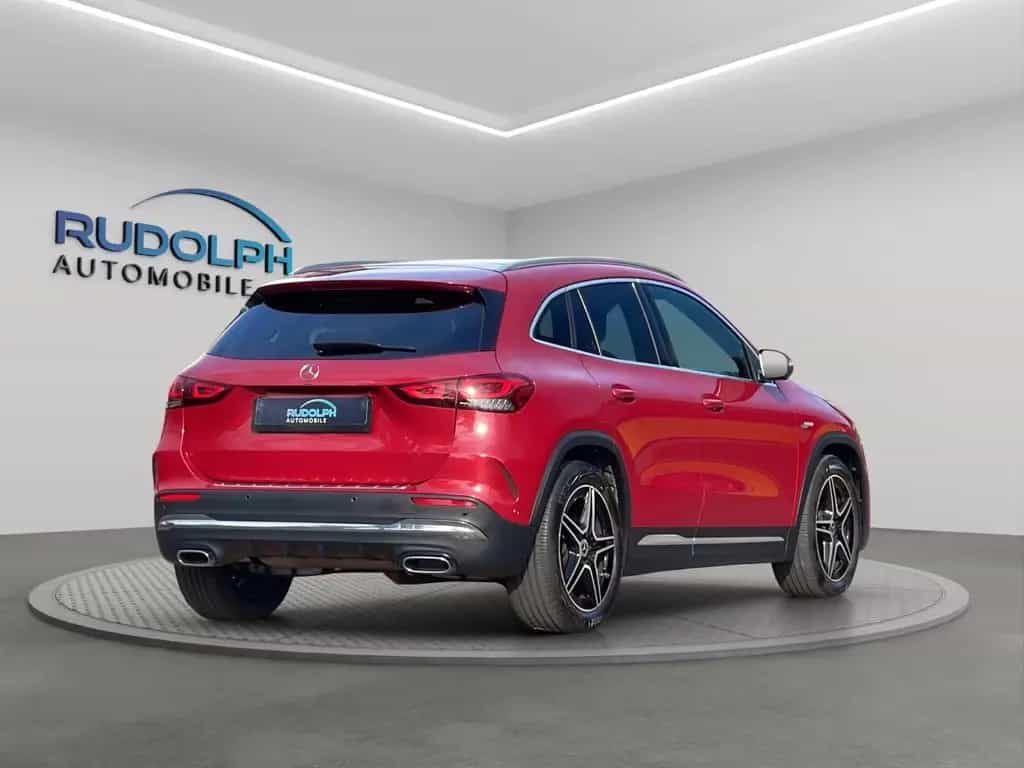 Mercedes-Benz GLA-Class 200 AMG AUTOM. PANORA MASSAGE LEDER GARANTIE 01/2021-photo-6