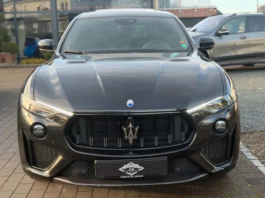 Maserati Levante Trofeo 3.8 V8 Facelift/Carbon/B&W/22' 09/2021-photo-1