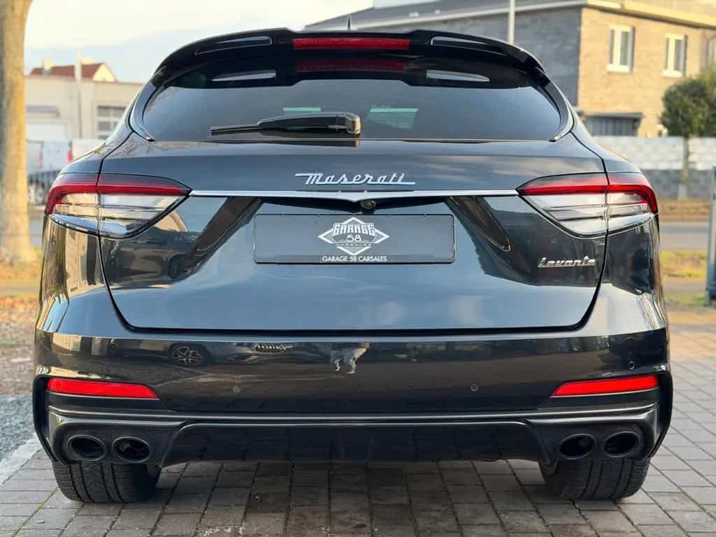 Maserati Levante Trofeo 3.8 V8 Facelift/Carbon/B&W/22' 09/2021-photo-17