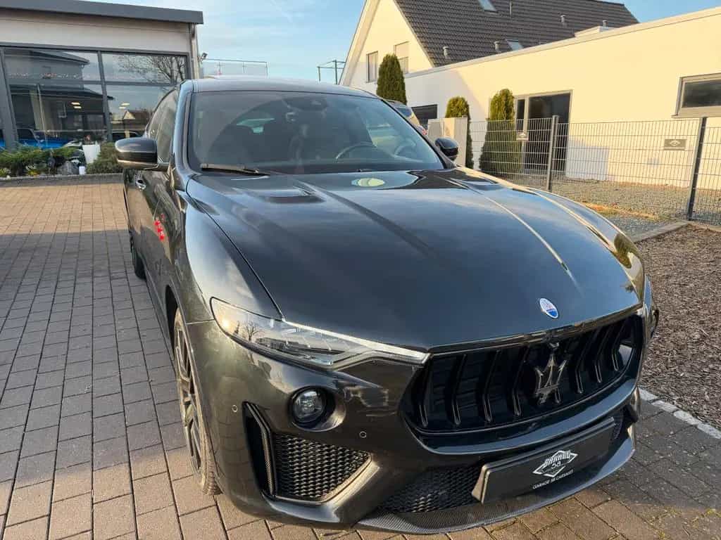 Maserati Levante Trofeo 3.8 V8 Facelift/Carbon/B&W/22' 09/2021-photo-7