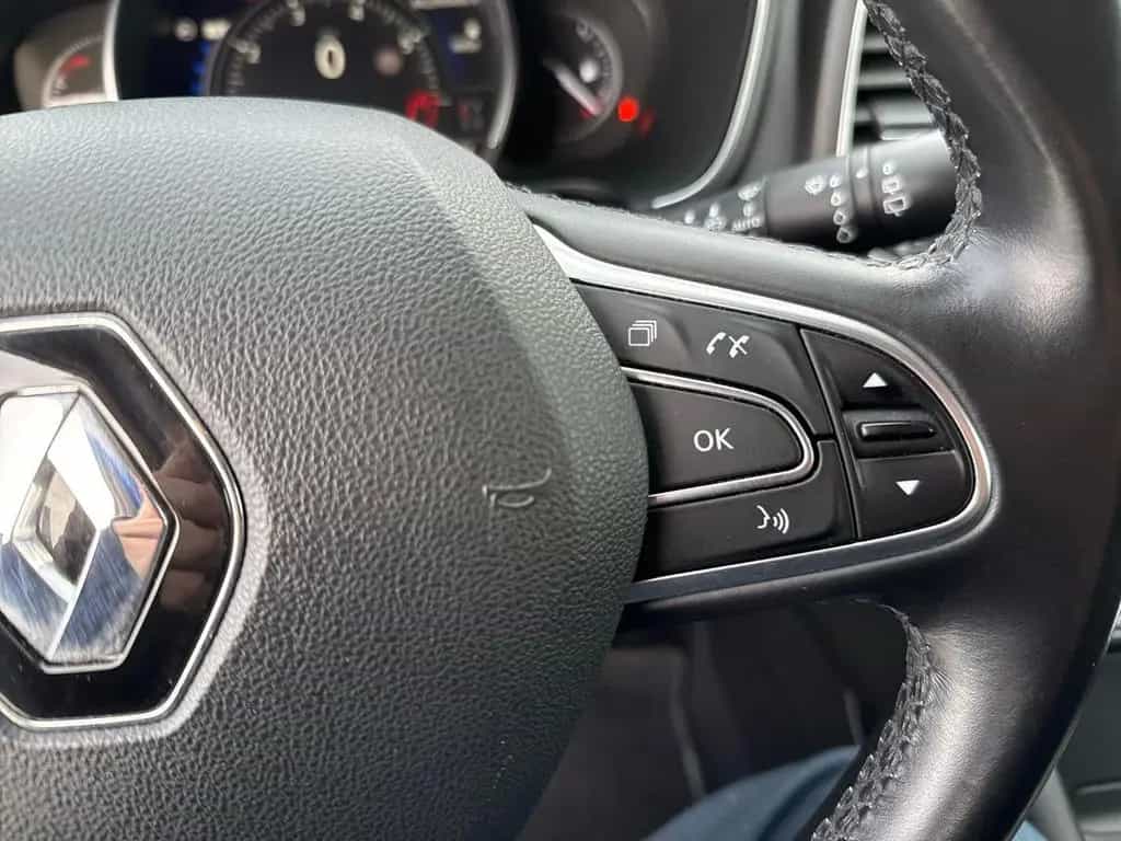 Renault Talisman GT LIMITED TCE 225 KLIMA+NAVI+ACC+PDC 02/2019-photo-22