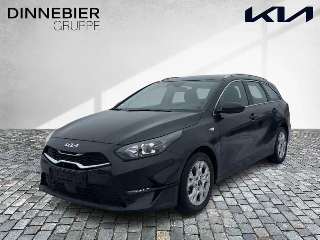 Kia Ceed Sportswagon 1.5T Vision Kamera+Navi+SHZ 06/2024-photo-1