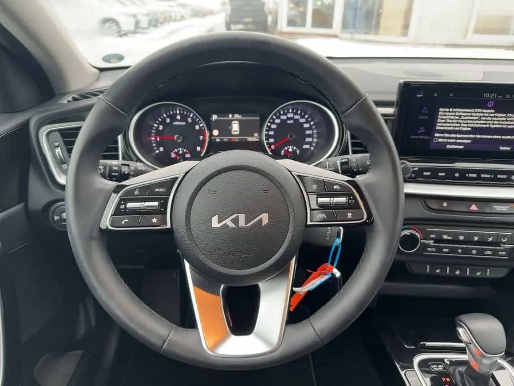 Kia Ceed Sportswagon 1.5T Vision Kamera+Navi+SHZ 06/2024-photo-10