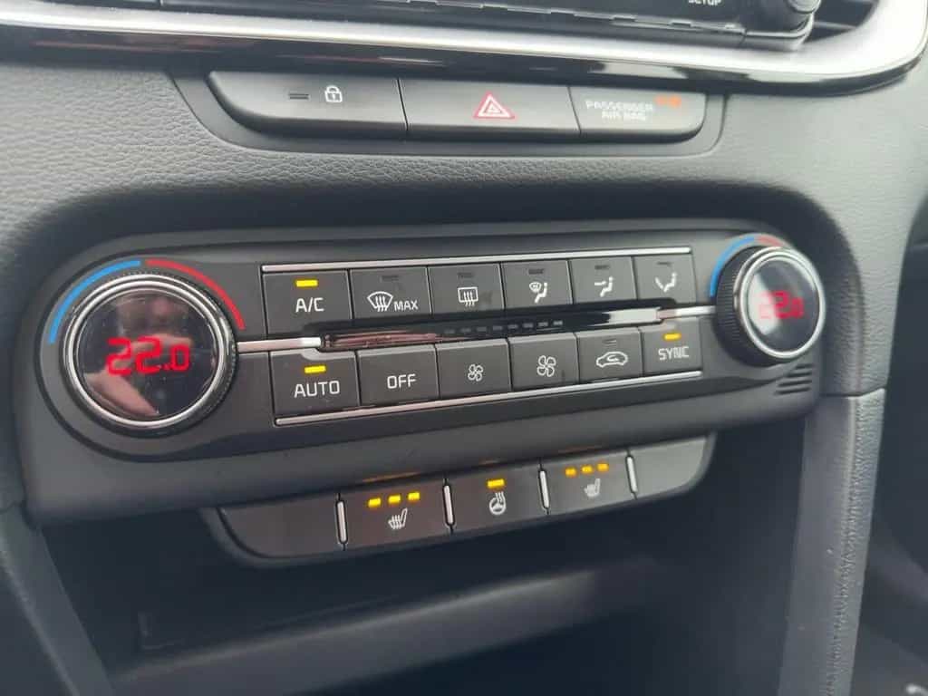 Kia Ceed Sportswagon 1.5T Vision Kamera+Navi+SHZ 06/2024-photo-13