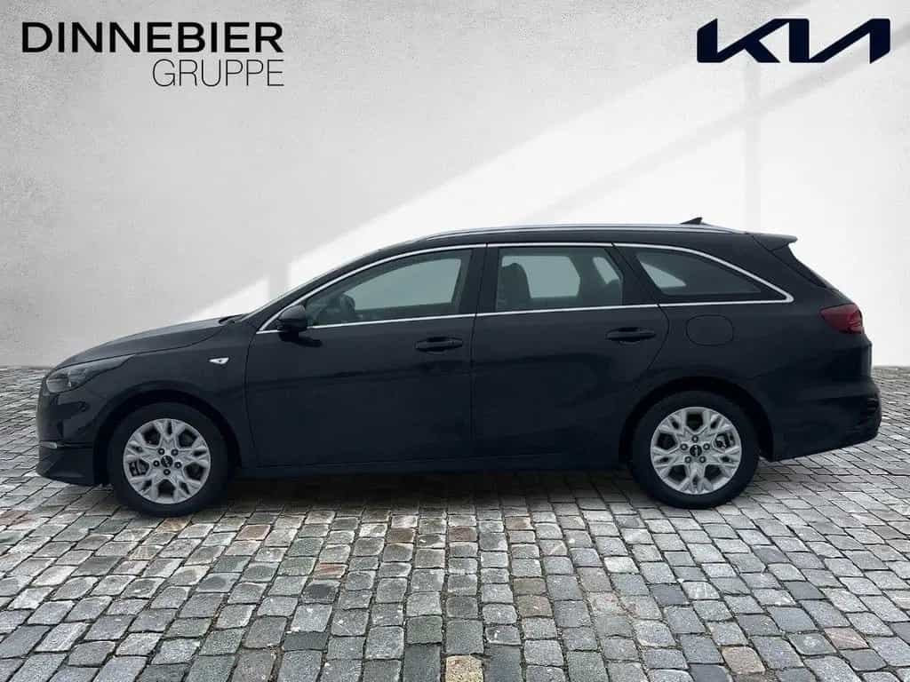 Kia Ceed Sportswagon 1.5T Vision Kamera+Navi+SHZ 06/2024-photo-2