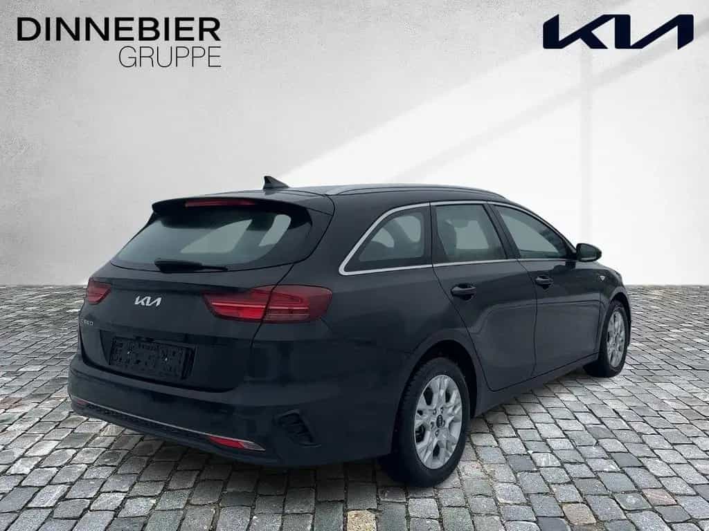 Kia Ceed Sportswagon 1.5T Vision Kamera+Navi+SHZ 06/2024-photo-5