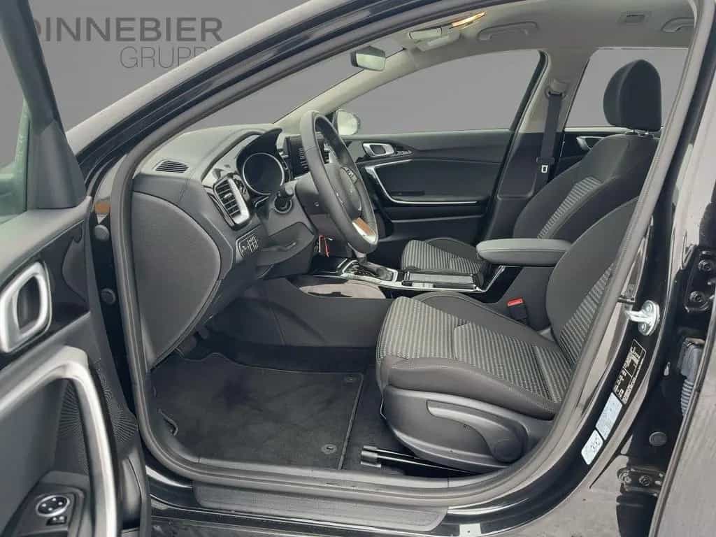 Kia Ceed Sportswagon 1.5T Vision Kamera+Navi+SHZ 06/2024-photo-8
