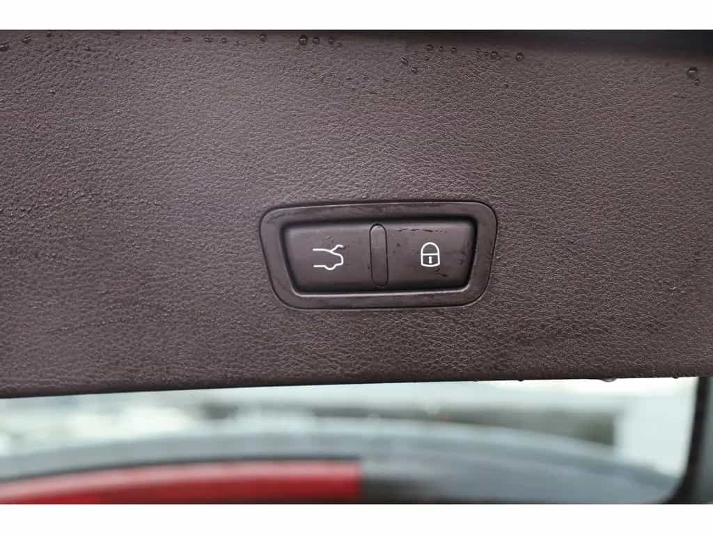 Alfa Romeo Tonale IBRIDA VELOCE 1.2 VGT 175PS DCT6 SCHIEBED 02/2026-photo-17