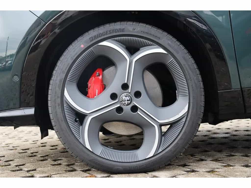 Alfa Romeo Tonale IBRIDA VELOCE 1.2 VGT 175PS DCT6 SCHIEBED 02/2026-photo-35