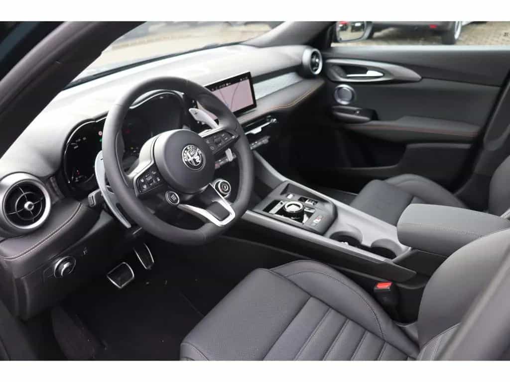 Alfa Romeo Tonale IBRIDA VELOCE 1.2 VGT 175PS DCT6 SCHIEBED 02/2026-photo-9
