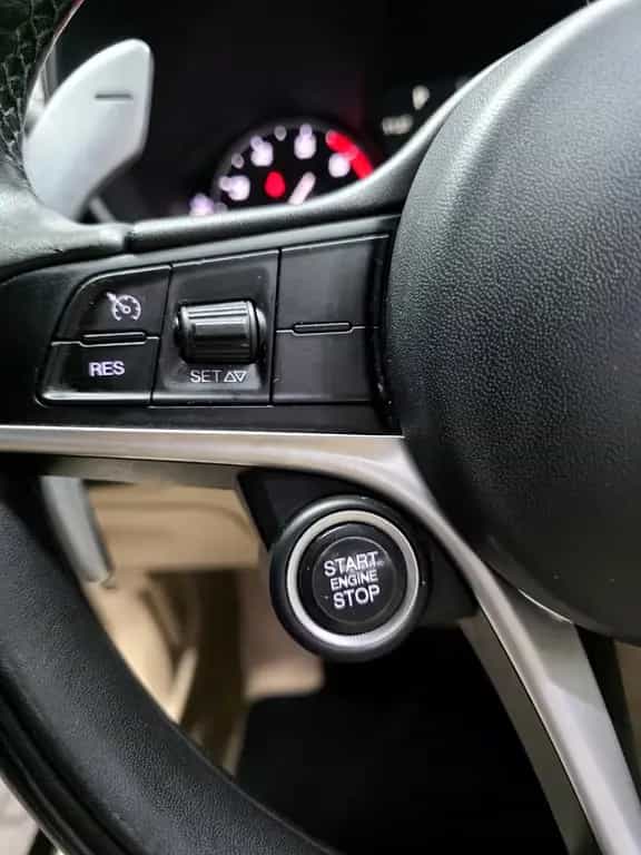 Alfa Romeo Giulia 2.0 SUPER, AUTOMATIK, R-KAMERA, LEDER,ACC 06/2017-photo-18