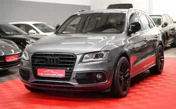 Audi SQ5 07/2016-photo-0