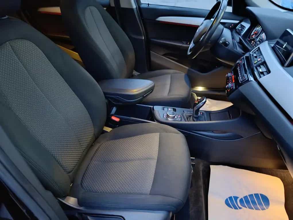 BMW X1 sDrive 18 d Advantage Navi LED AHK PDC SHZ 10/2018-photo-12
