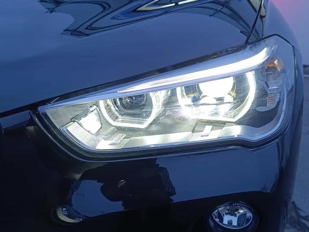 BMW X1 sDrive 18 d Advantage Navi LED AHK PDC SHZ 10/2018-photo-7