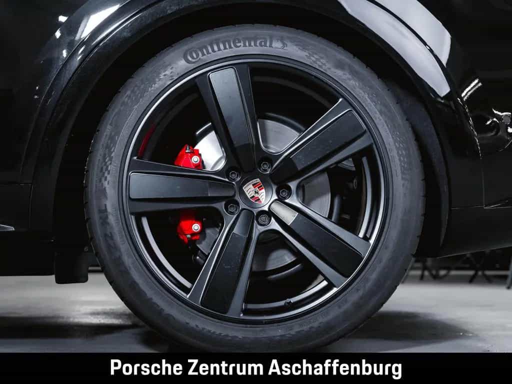 Porsche Cayenne GTS Panoramadach Sport Design 12/2024-photo-10