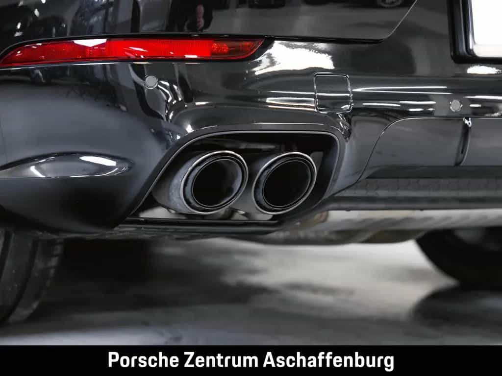 Porsche Cayenne GTS Panoramadach Sport Design 12/2024-photo-13
