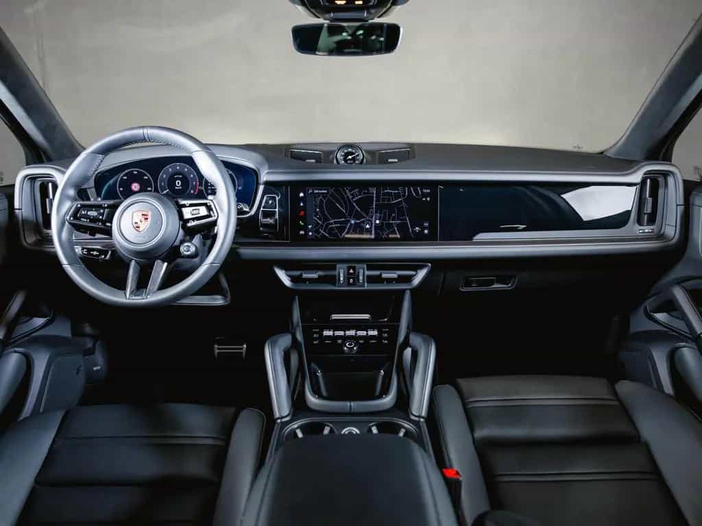 Porsche Cayenne GTS Panoramadach Sport Design 12/2024-photo-16