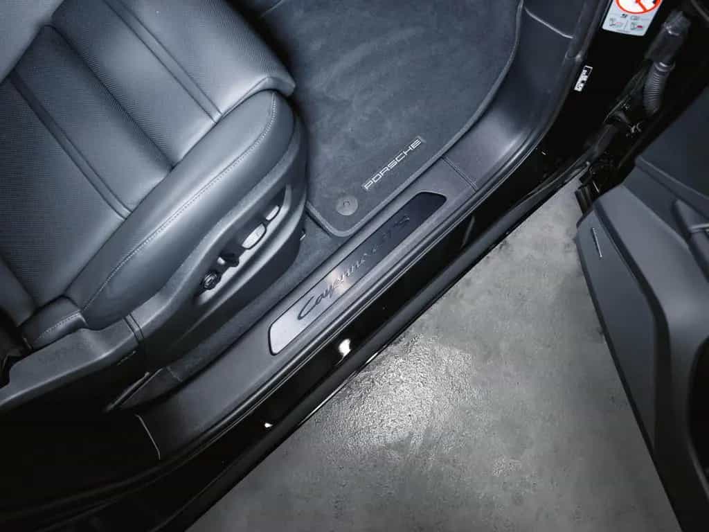 Porsche Cayenne GTS Panoramadach Sport Design 12/2024-photo-28