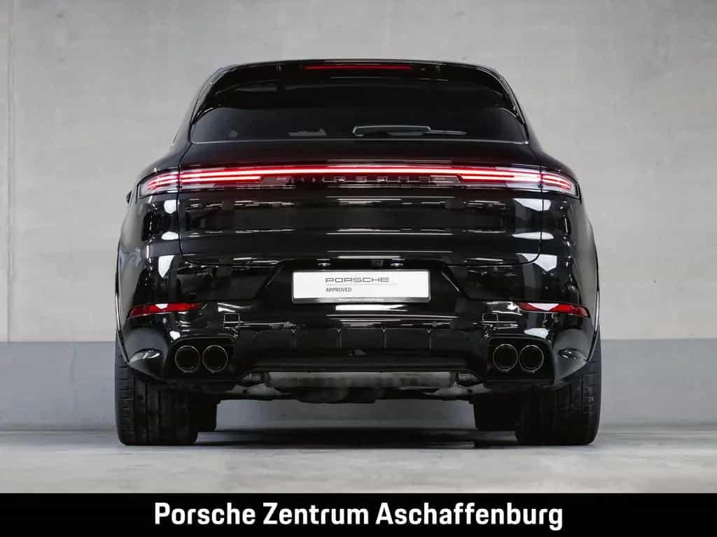 Porsche Cayenne GTS Panoramadach Sport Design 12/2024-photo-4
