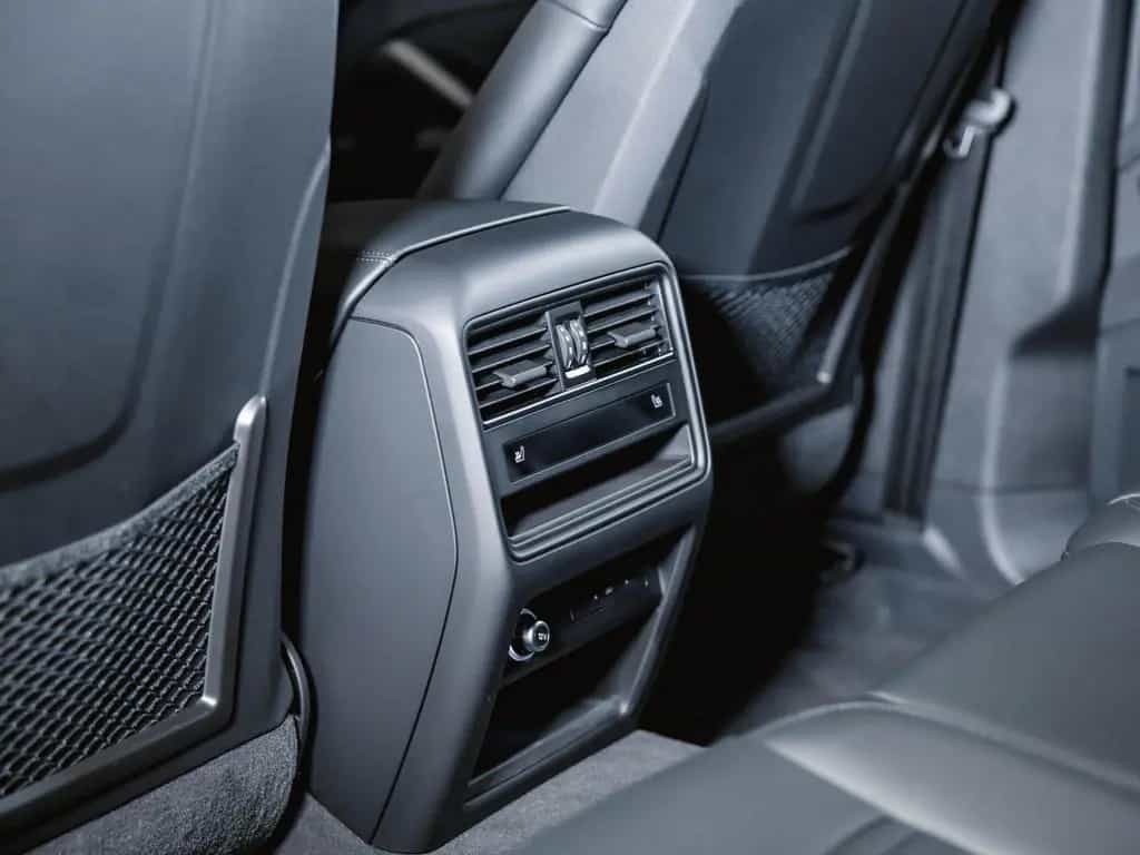 Porsche Cayenne GTS Panoramadach Sport Design 12/2024-photo-44