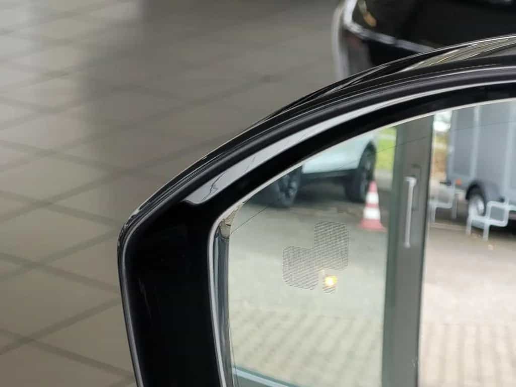 Jaguar E-Pace P250 R-Dynamic HSE AWD*Adaptives Fahrwerk 12/2021-photo-21
