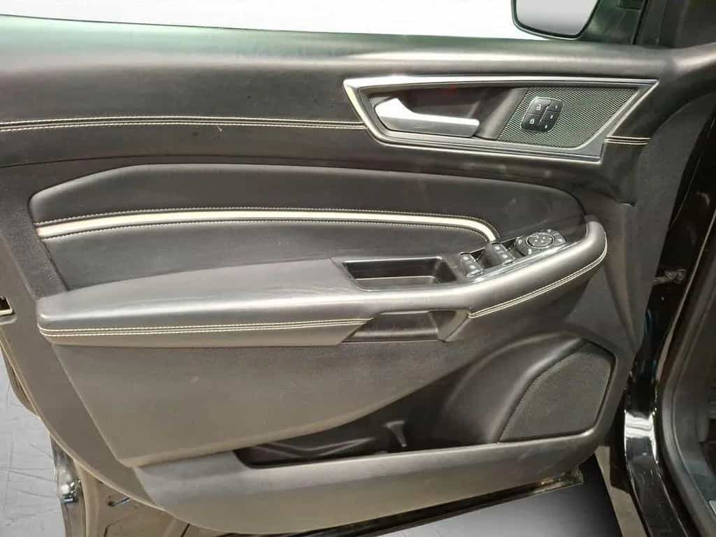 Ford Edge 2.0 TDCi Vignale Pano Navi Kamera Leder 11/2018-photo-10