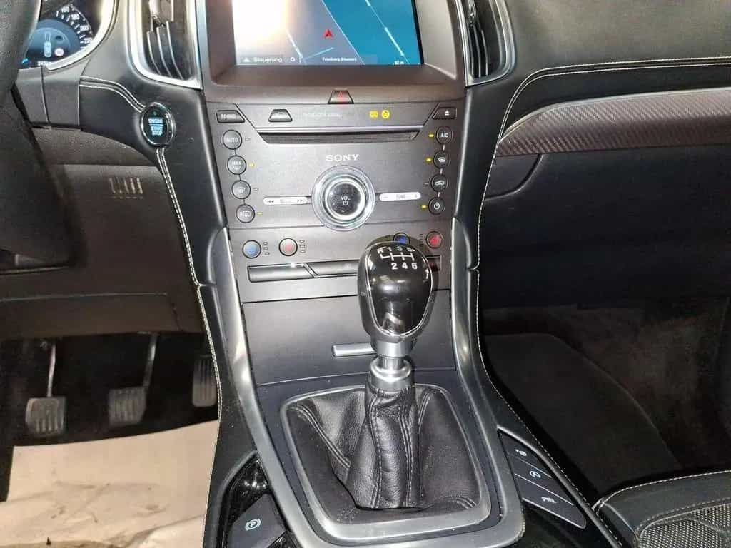 Ford Edge 2.0 TDCi Vignale Pano Navi Kamera Leder 11/2018-photo-15