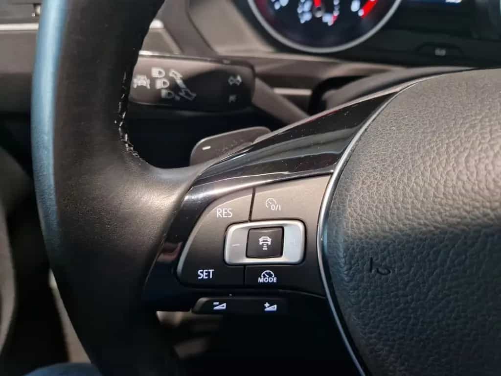 Volkswagen Tiguan Highline BMT 4Motion 180PS PANO 1. HAND 06/2016-photo-12
