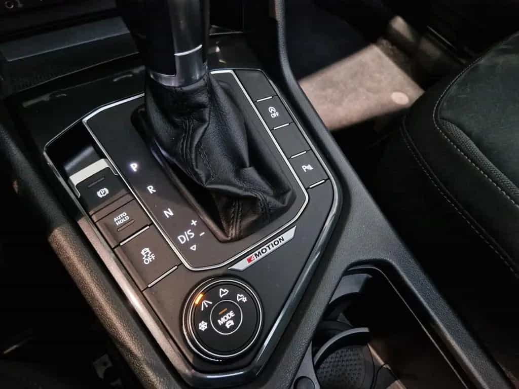 Volkswagen Tiguan Highline BMT 4Motion 180PS PANO 1. HAND 06/2016-photo-18
