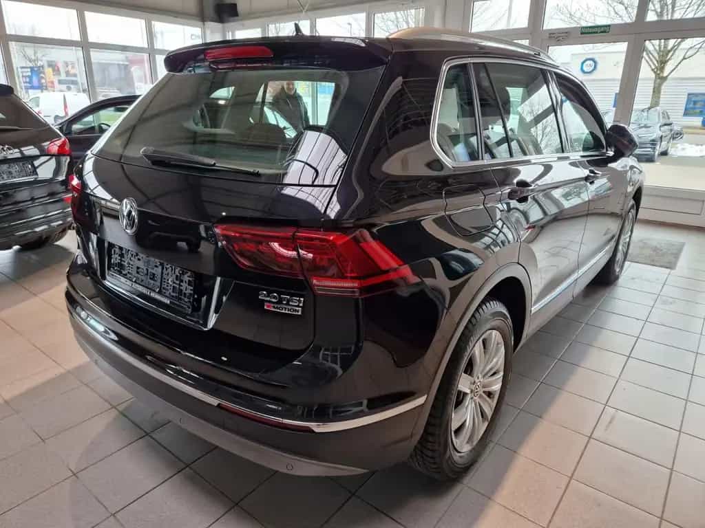 Volkswagen Tiguan Highline BMT 4Motion 180PS PANO 1. HAND 06/2016-photo-2