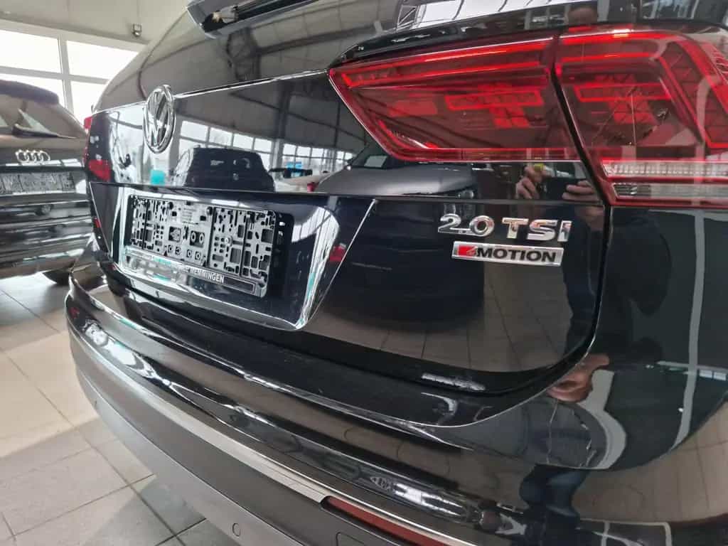 Volkswagen Tiguan Highline BMT 4Motion 180PS PANO 1. HAND 06/2016-photo-3