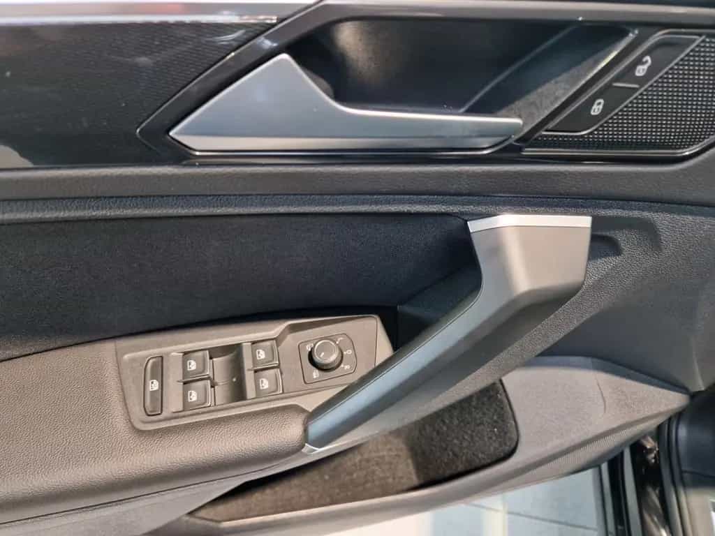 Volkswagen Tiguan Highline BMT 4Motion 180PS PANO 1. HAND 06/2016-photo-6