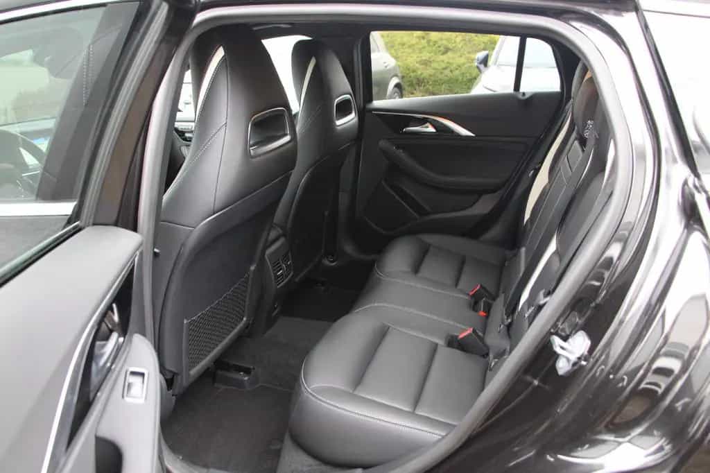 Infiniti Q30 2.0 AWD Sport Tech 08/2019-photo-8