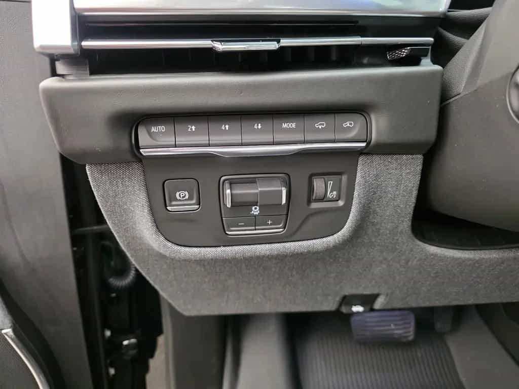 Cadillac Escalade Sport Platinum T1: 119.000 EUR, Stock ! null-photo-16