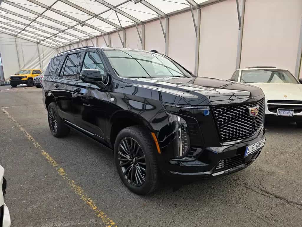 Cadillac Escalade Sport Platinum T1: 119.000 EUR, Stock ! null-photo-2