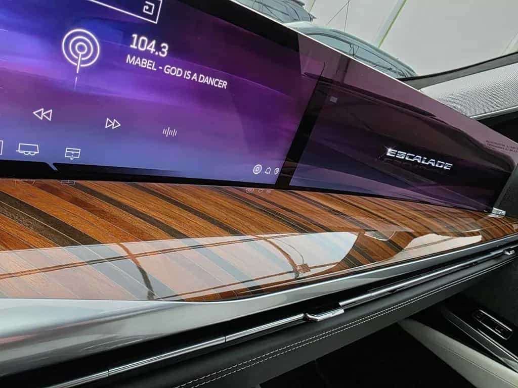 Cadillac Escalade Sport Platinum T1: 119.000 EUR, Stock ! null-photo-22