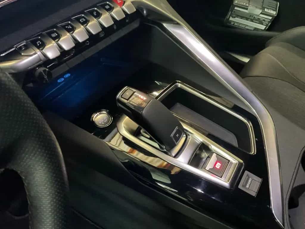 Peugeot 3008 Allure Gt.Line ,Aut,AHK,1.Hand 02/2019-photo-34