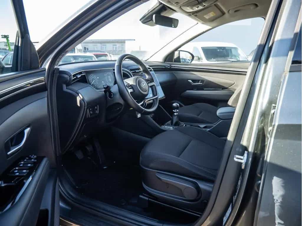 Hyundai TUCSON Smart 1,6 T-GDI 150 Ganzjahresreifen 06/2022-photo-9