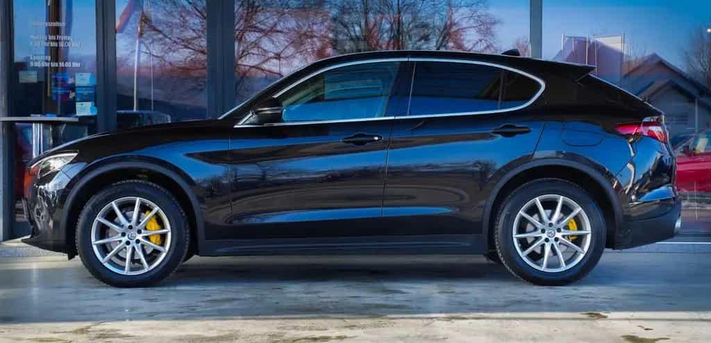 Alfa Romeo Stelvio Super Q4 *Automatik/SHZ/Klimaaut./Navi* 10/2019-photo-1