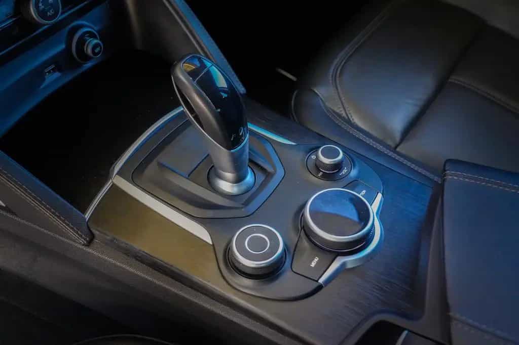 Alfa Romeo Stelvio Super Q4 *Automatik/SHZ/Klimaaut./Navi* 10/2019-photo-11